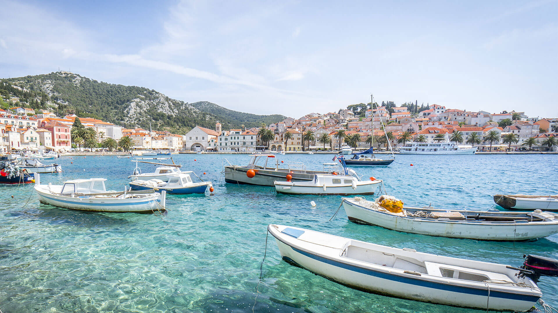 HVAR port bateaux